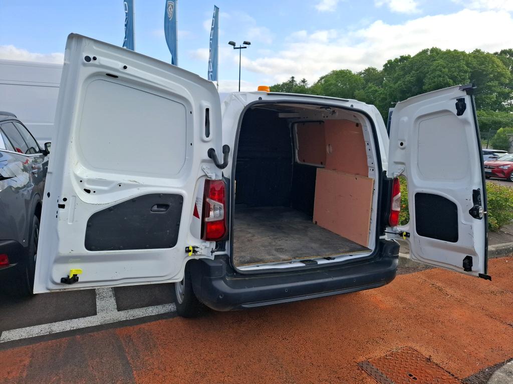 Peugeot PARTNER FOURGON STANDARD 650 KG BLUEHDI 100 S&S BVM5 ASPHALT 2020