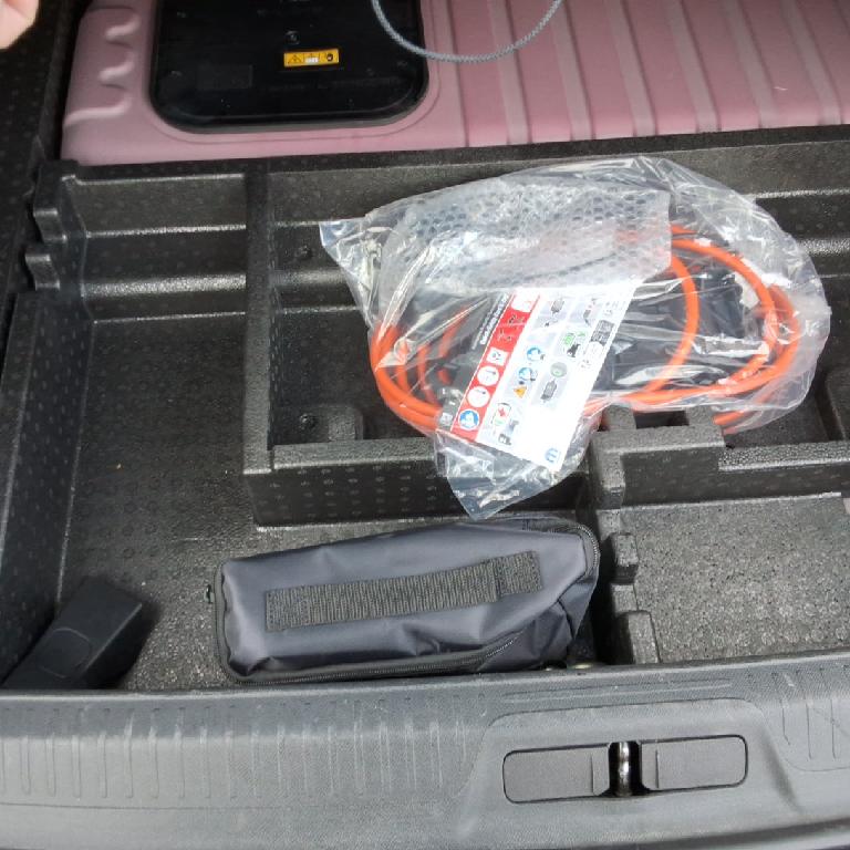 Foto Peugeot 408 12