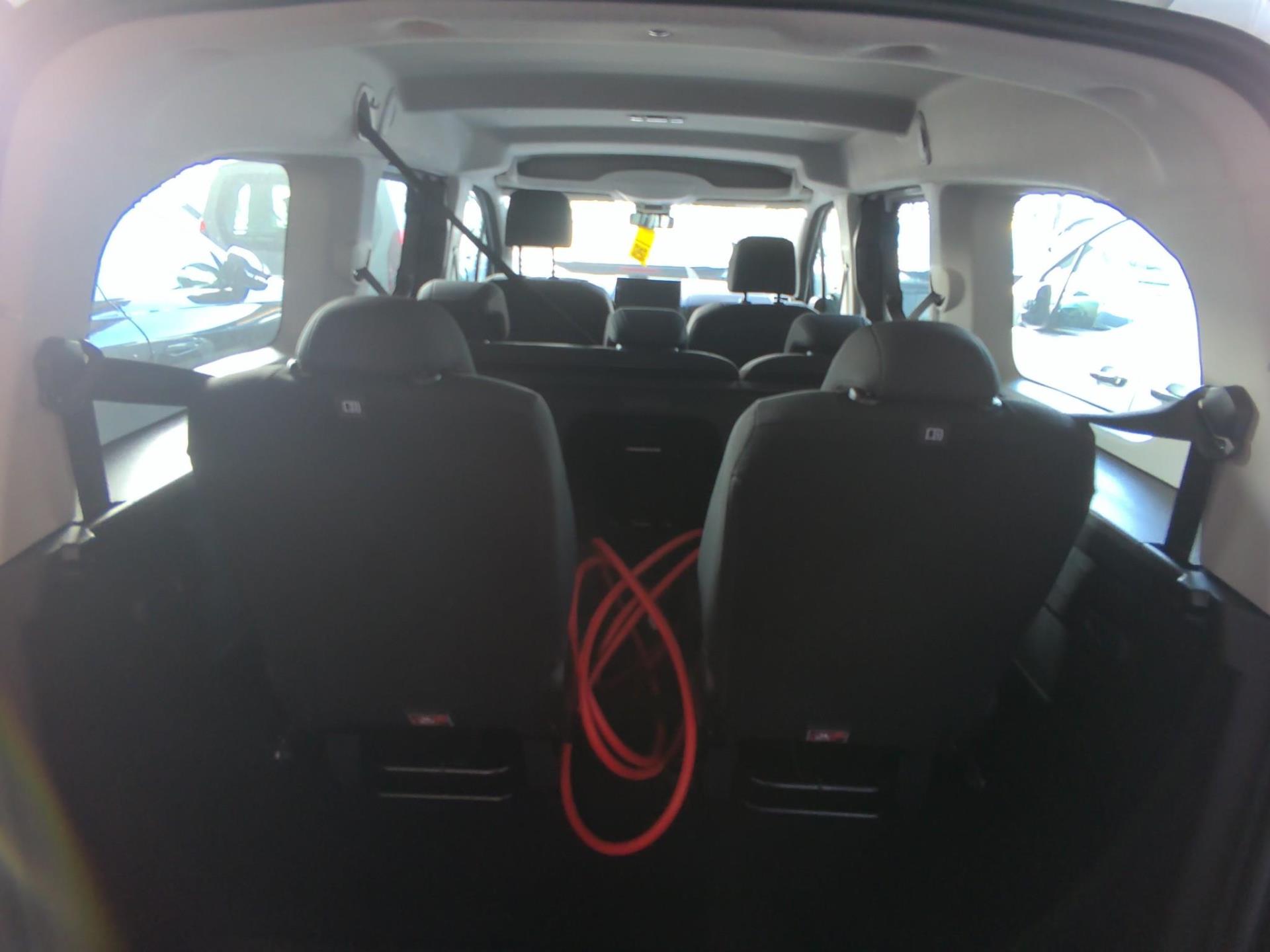 Citroen e-Berlingo Taille XL 136 ch 54 kWh Plus 2025