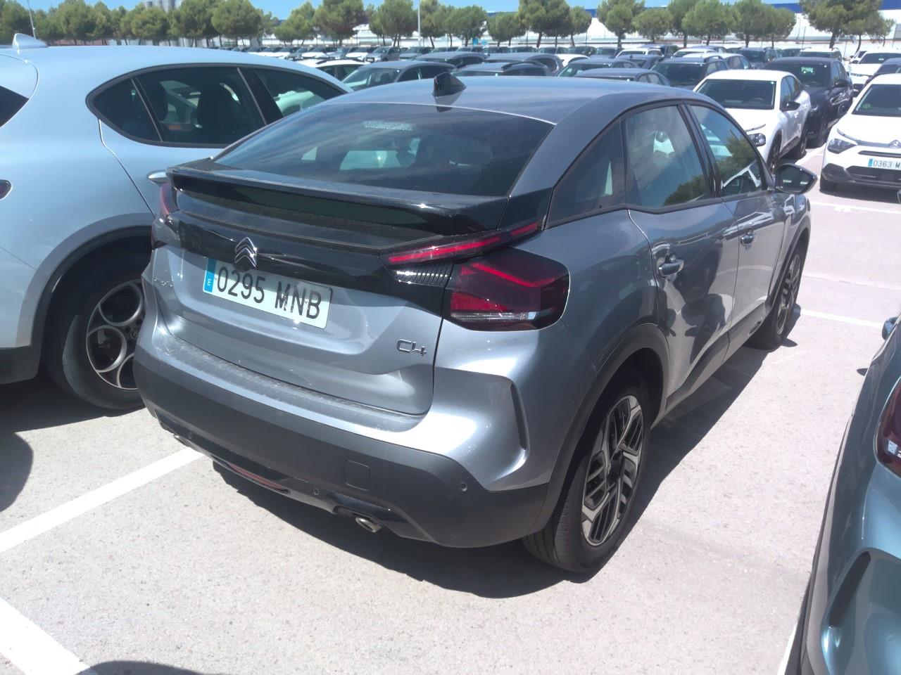 Foto Citroën C4 X 3