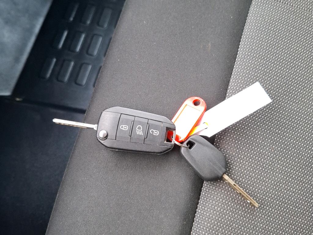 Citroen SPACETOURER / JUMPY III COMBI