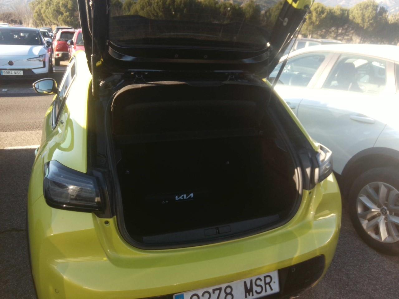 Foto Peugeot 508 Hybrid 7