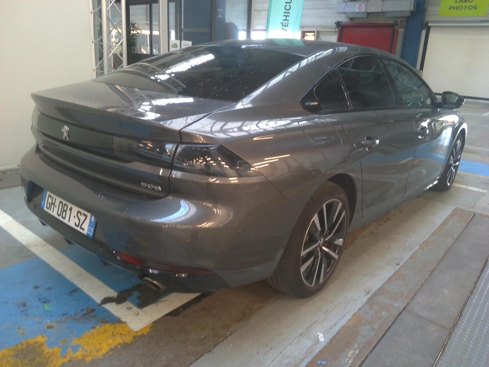 Peugeot 508 Hybrid 225 e-EAT8 GT 2022