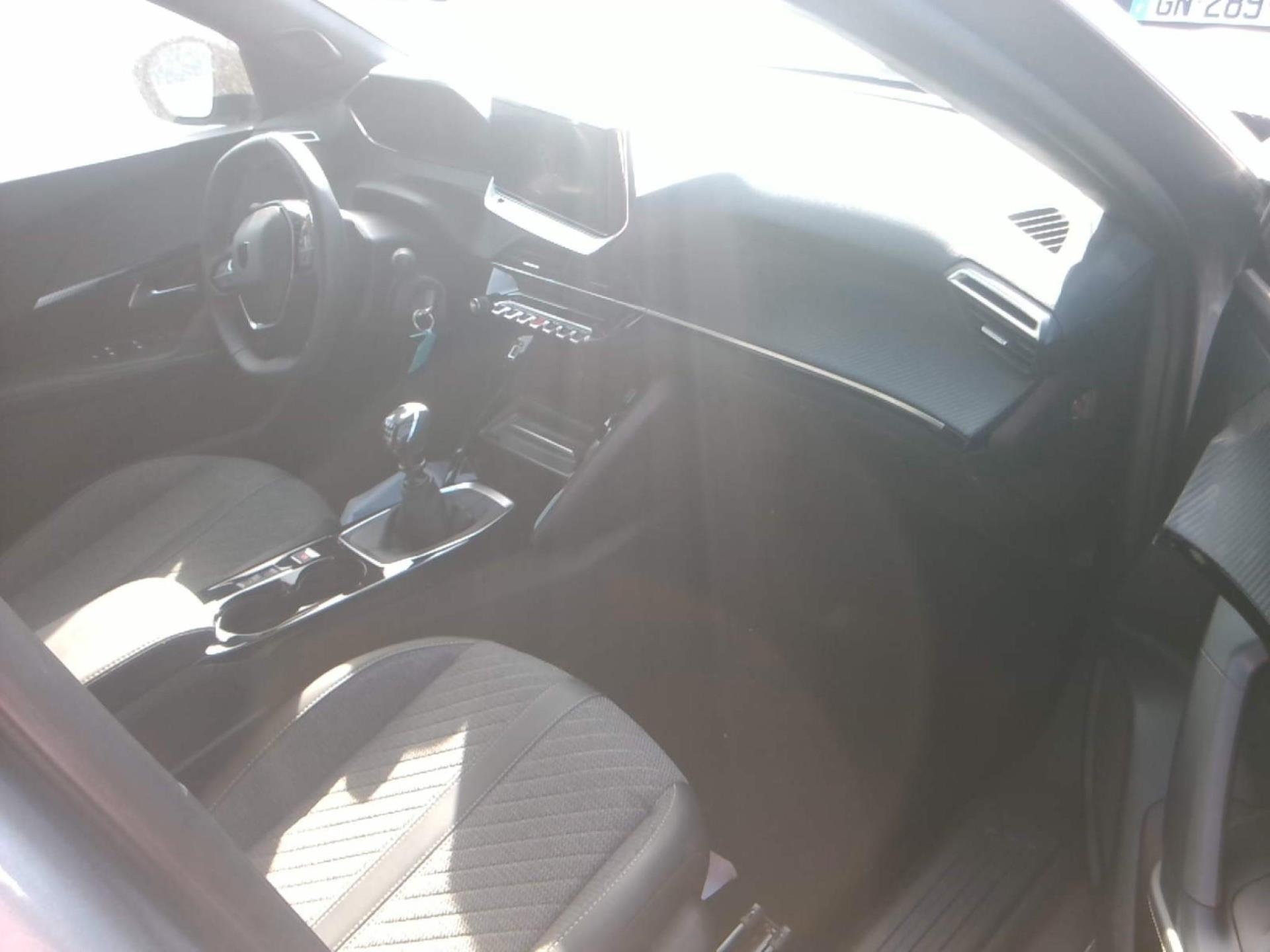 Peugeot 2008 PureTech 100 S&S BVM6 Allure 2023