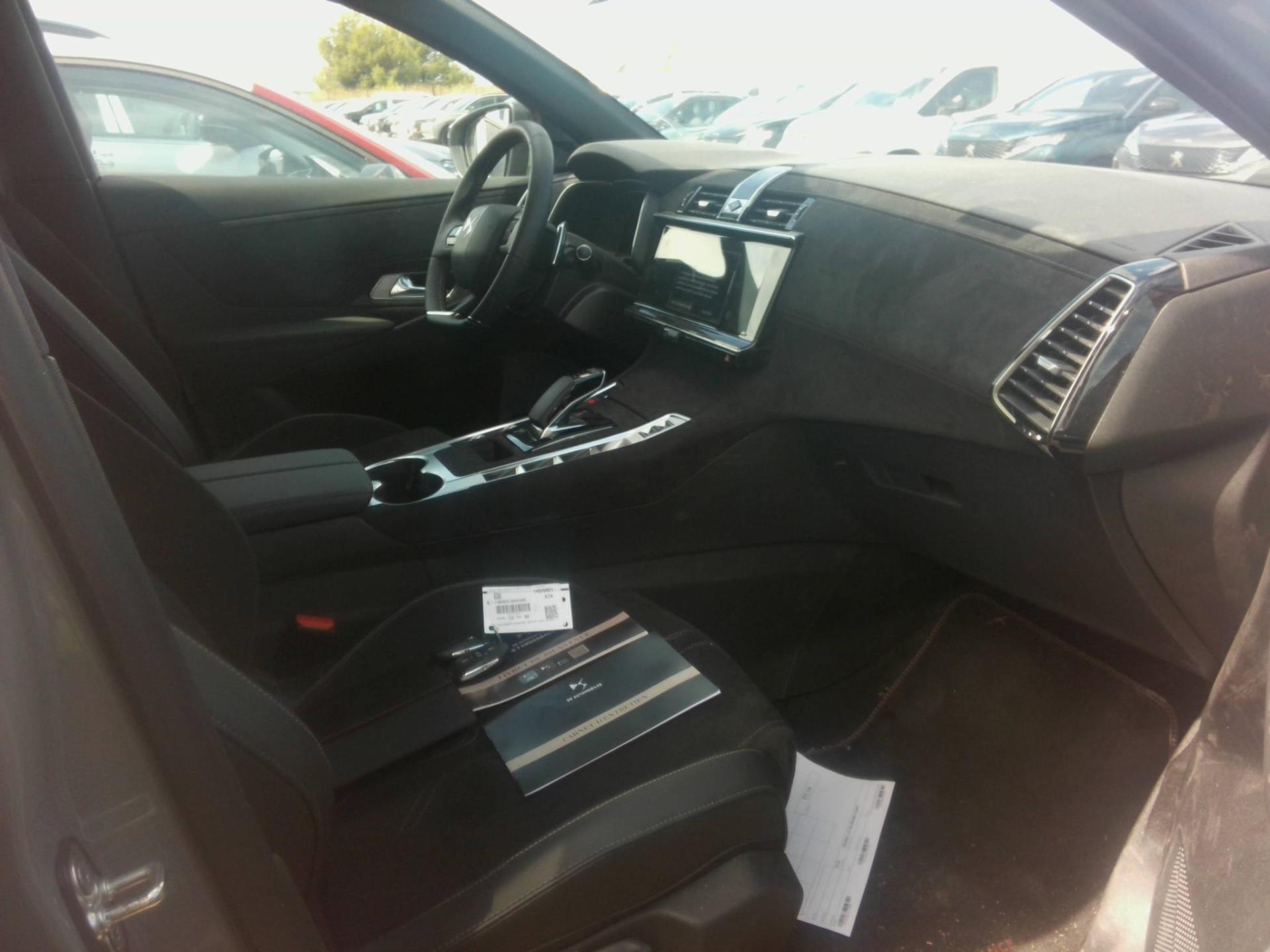 DS DS 7 Hybride Rechargeable E-Tense 300 EAT8 4x4 Performance Line 2023