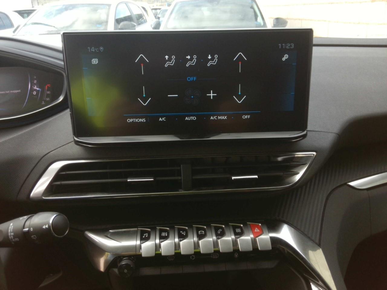 Foto Peugeot 3008 13
