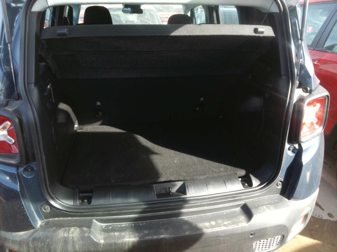 Foto Jeep Renegade 13
