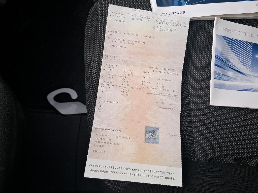 Peugeot PARTNER FOURGON STANDARD 650 KG BLUEHDI 100 BVM5 PREMIUM 2019