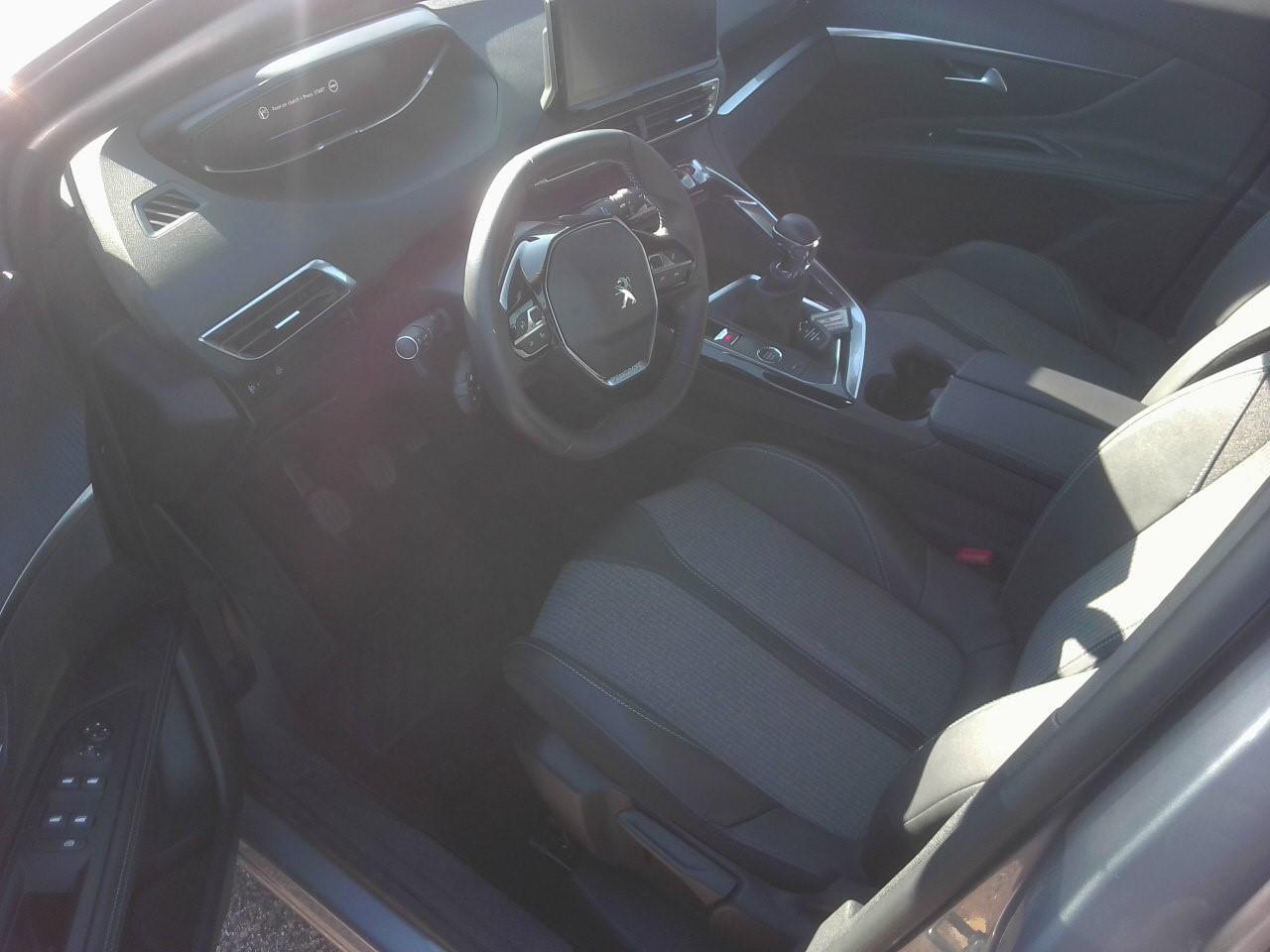 Foto Peugeot 3008 6