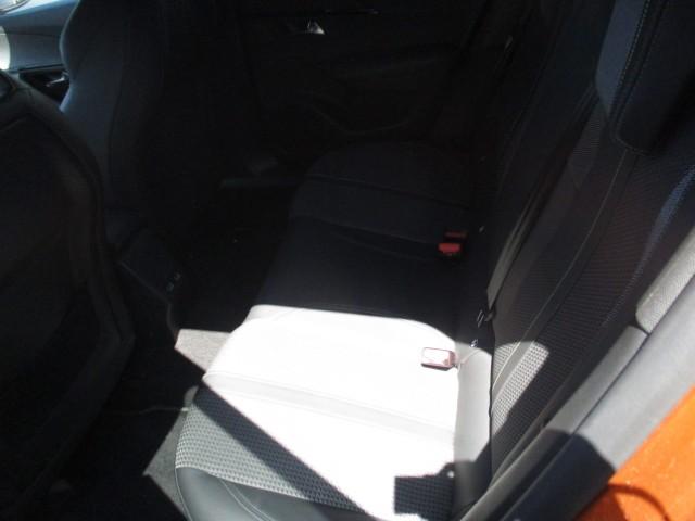 Foto Peugeot 2008 12