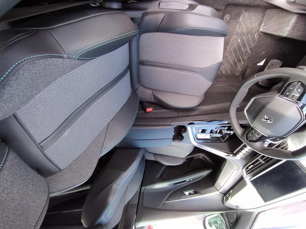 Foto Peugeot 5008 15