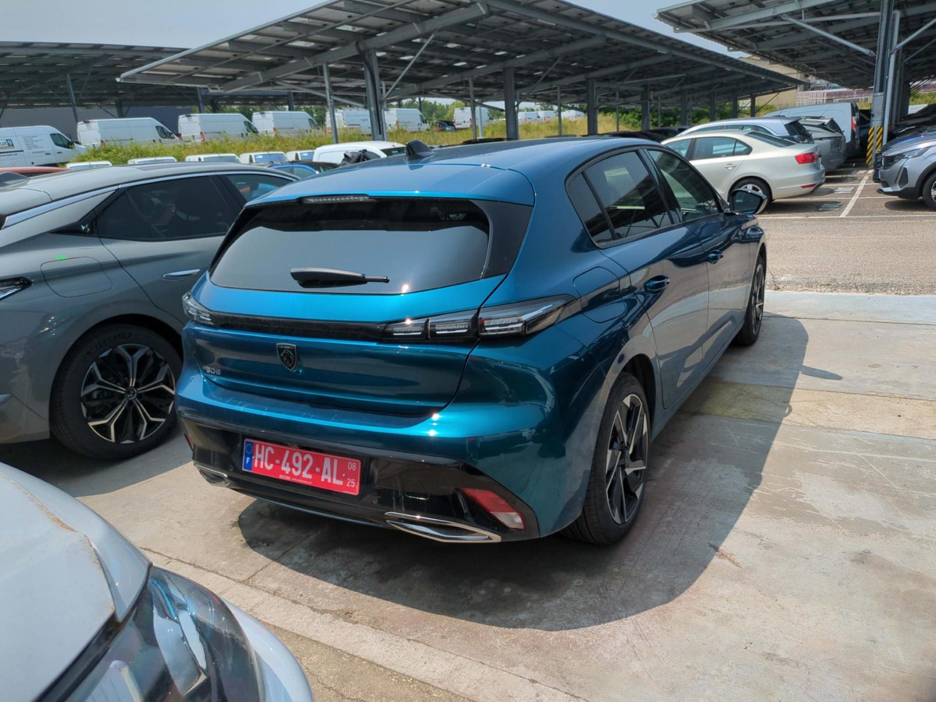 Peugeot 308 Hybrid 136 e-DCS6 Allure 2025