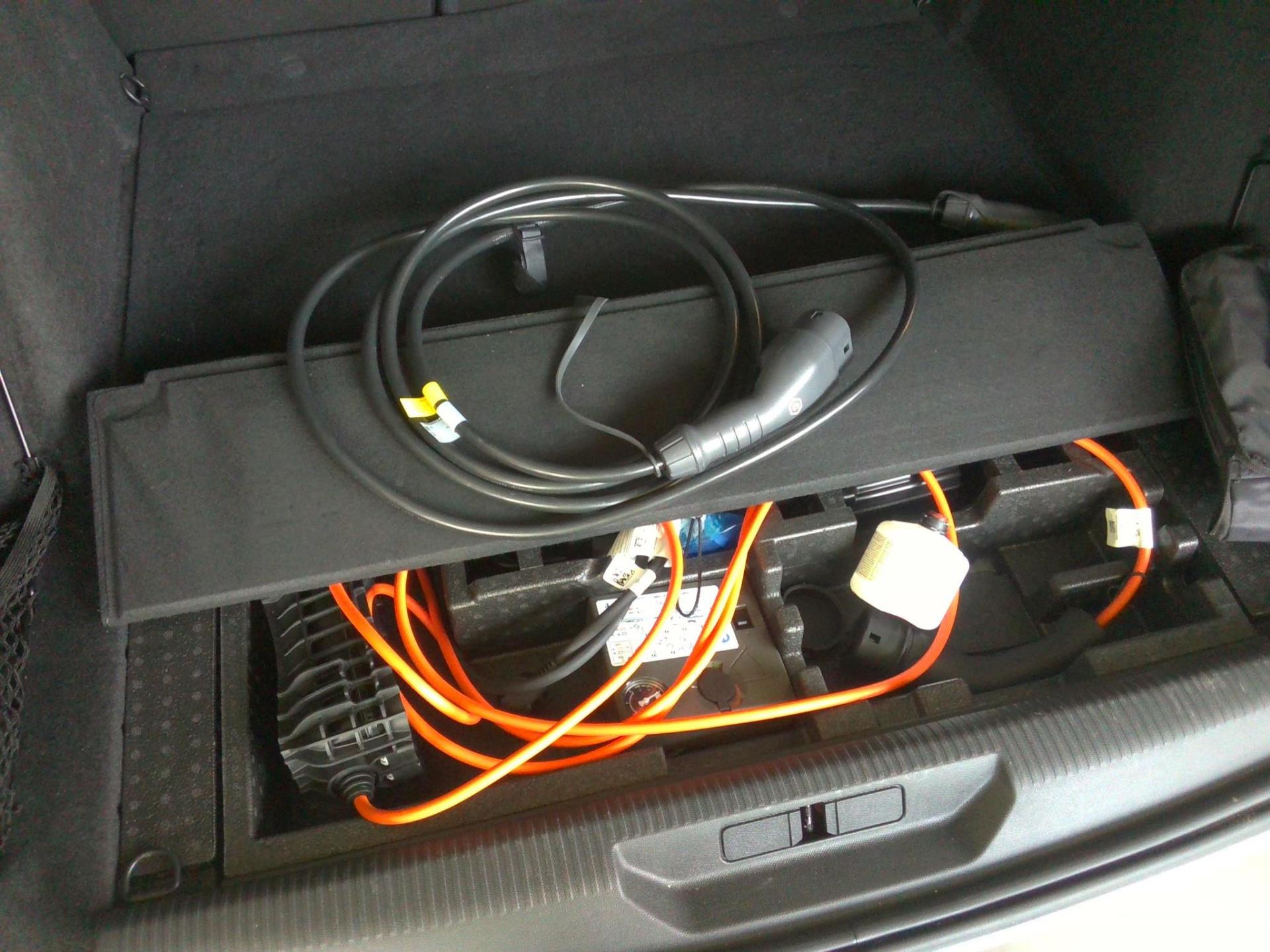 Peugeot 308 SW PHEV 225 e-EAT8 GT 2024
