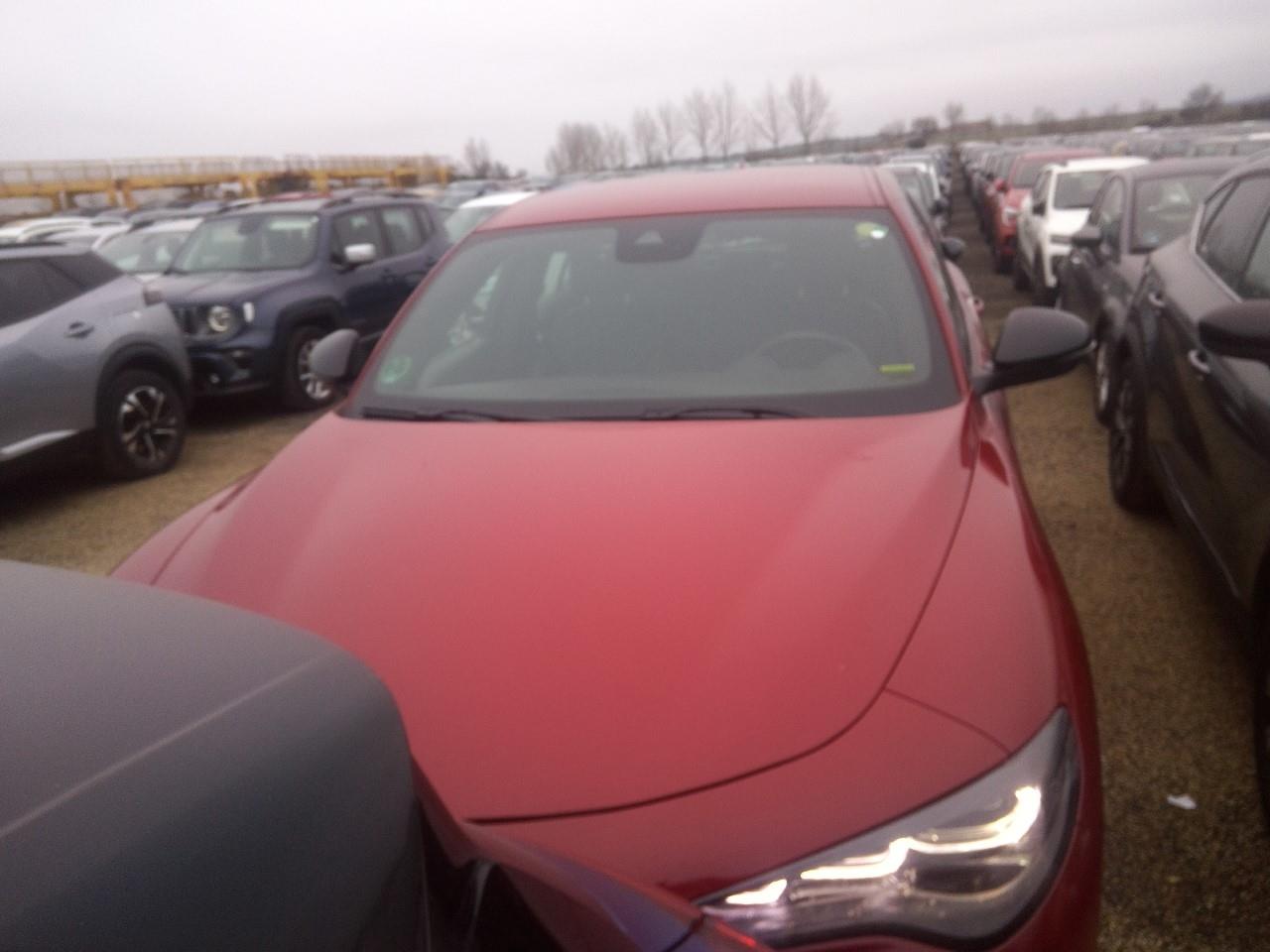 Foto Alfa Romeo Stelvio 6