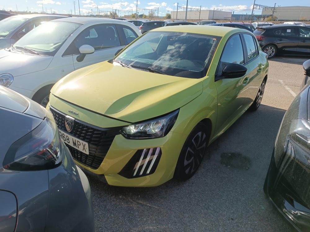 Foto Peugeot 208 4