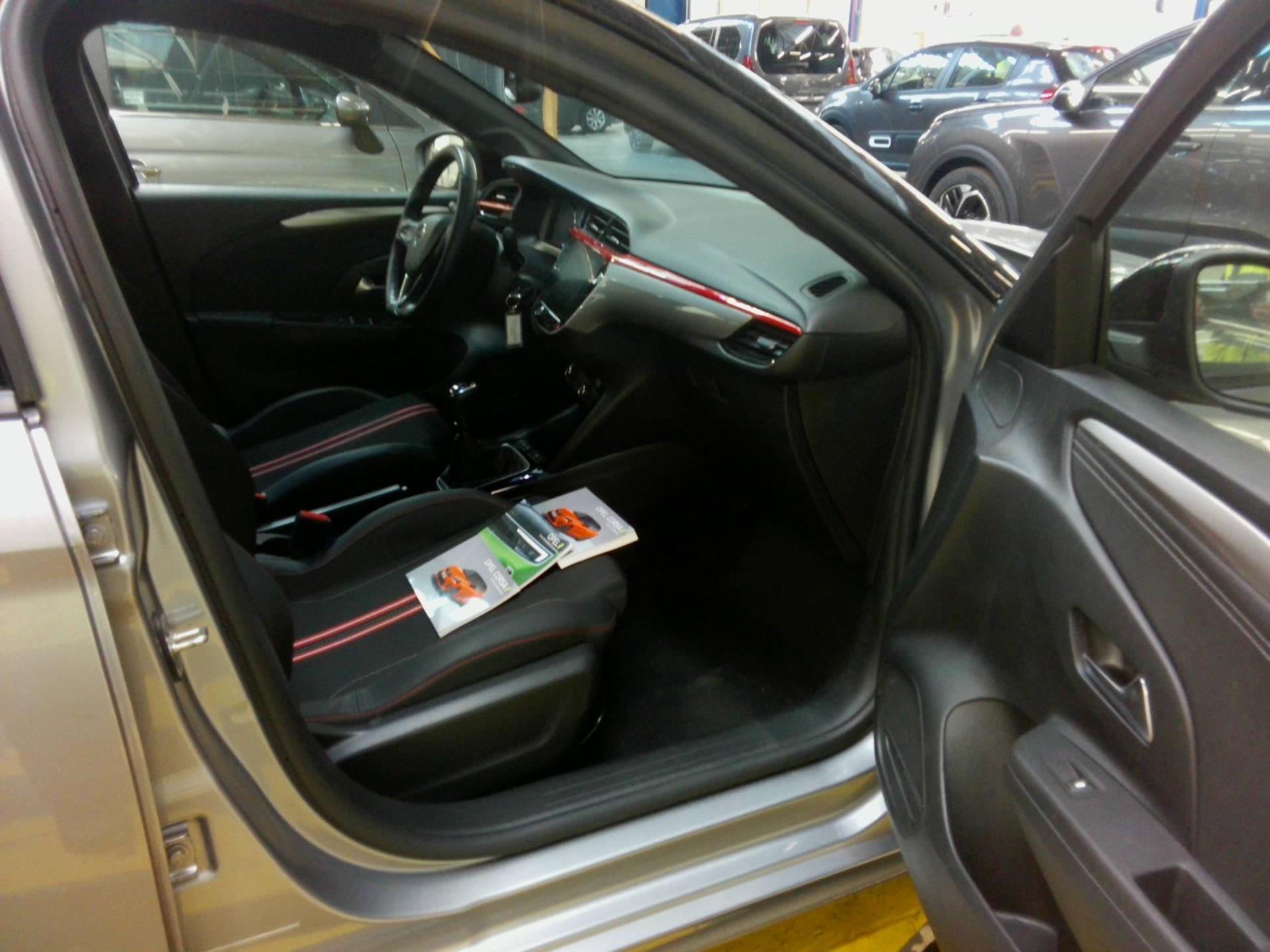 Opel Corsa 1.2 Turbo 100 ch BVM6 GS Line 2022