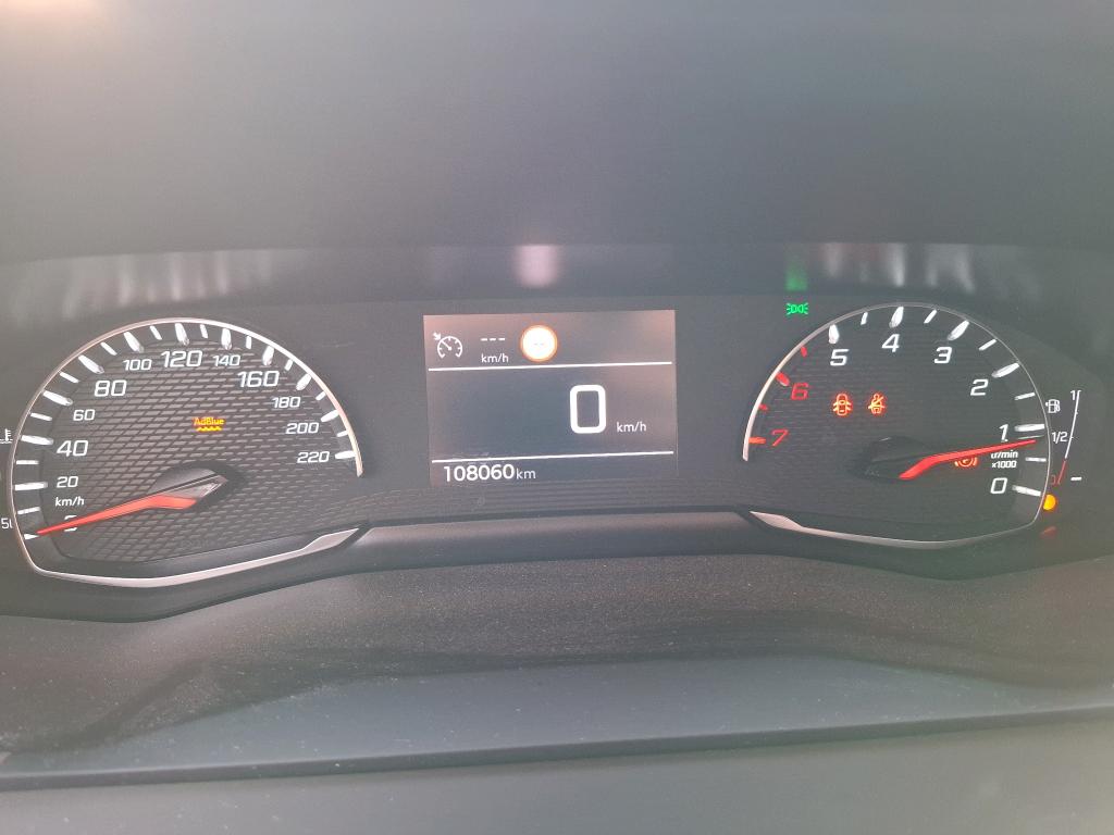 Peugeot 2008 BlueHDi 110 S&S BVM6 Active Business 2021