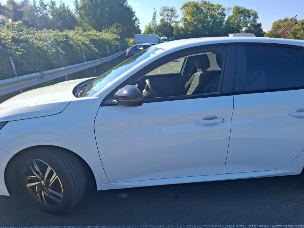 Peugeot 208 PureTech 100 S&S BVM6 Style 2023