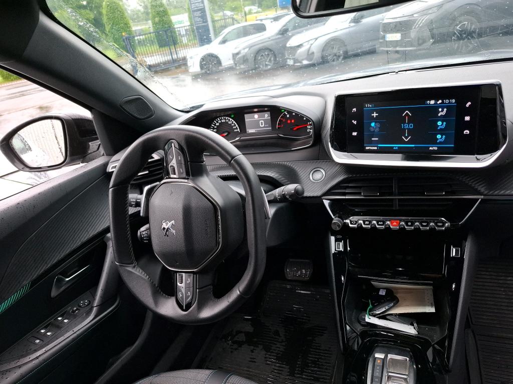 Peugeot 2008 BlueHDi 130 S&S EAT8 Allure 2023