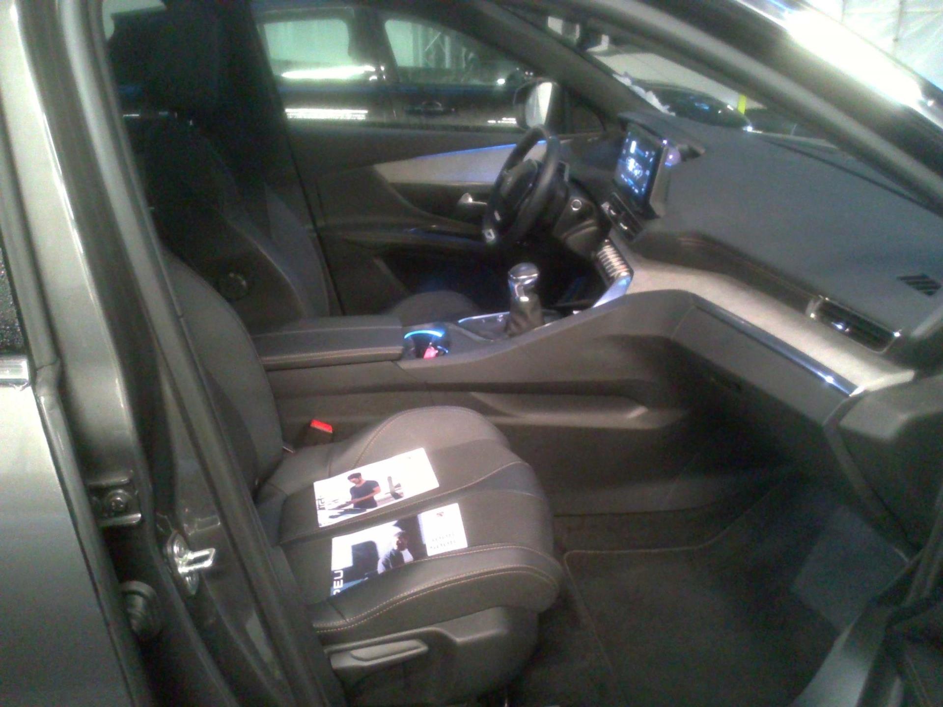 Peugeot 3008 PureTech 130ch S&S BVM6 GT 2023