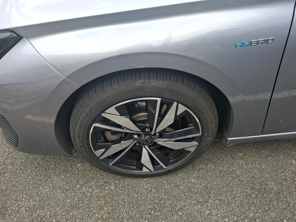 Peugeot 308 PHEV 180 e-EAT8 Active Pack 2022