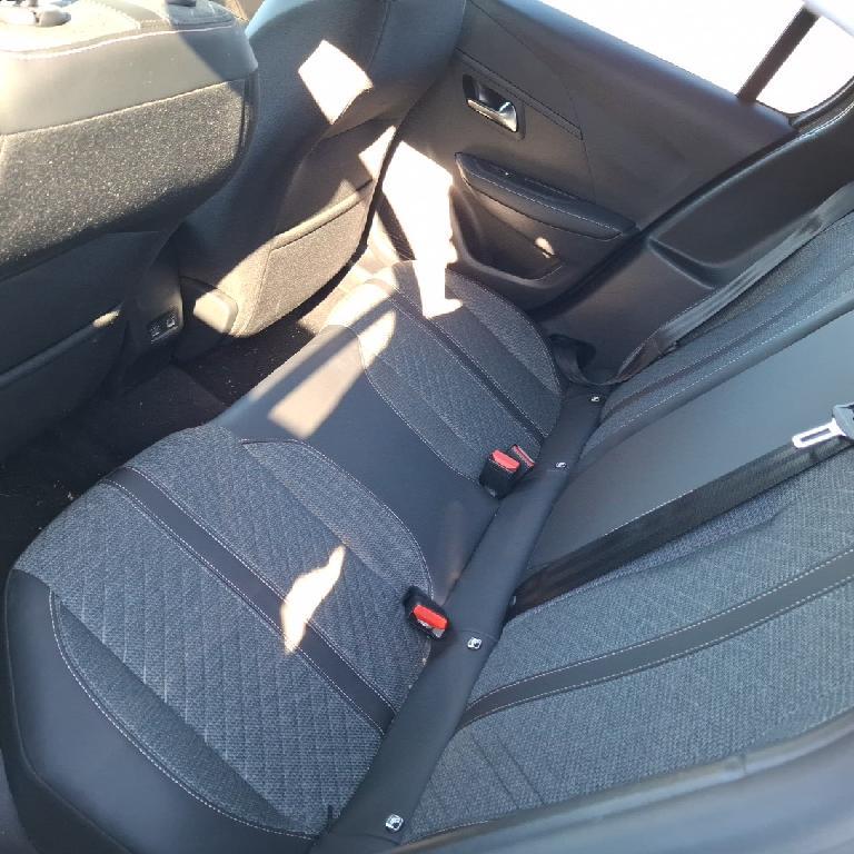 Foto Peugeot 208 15