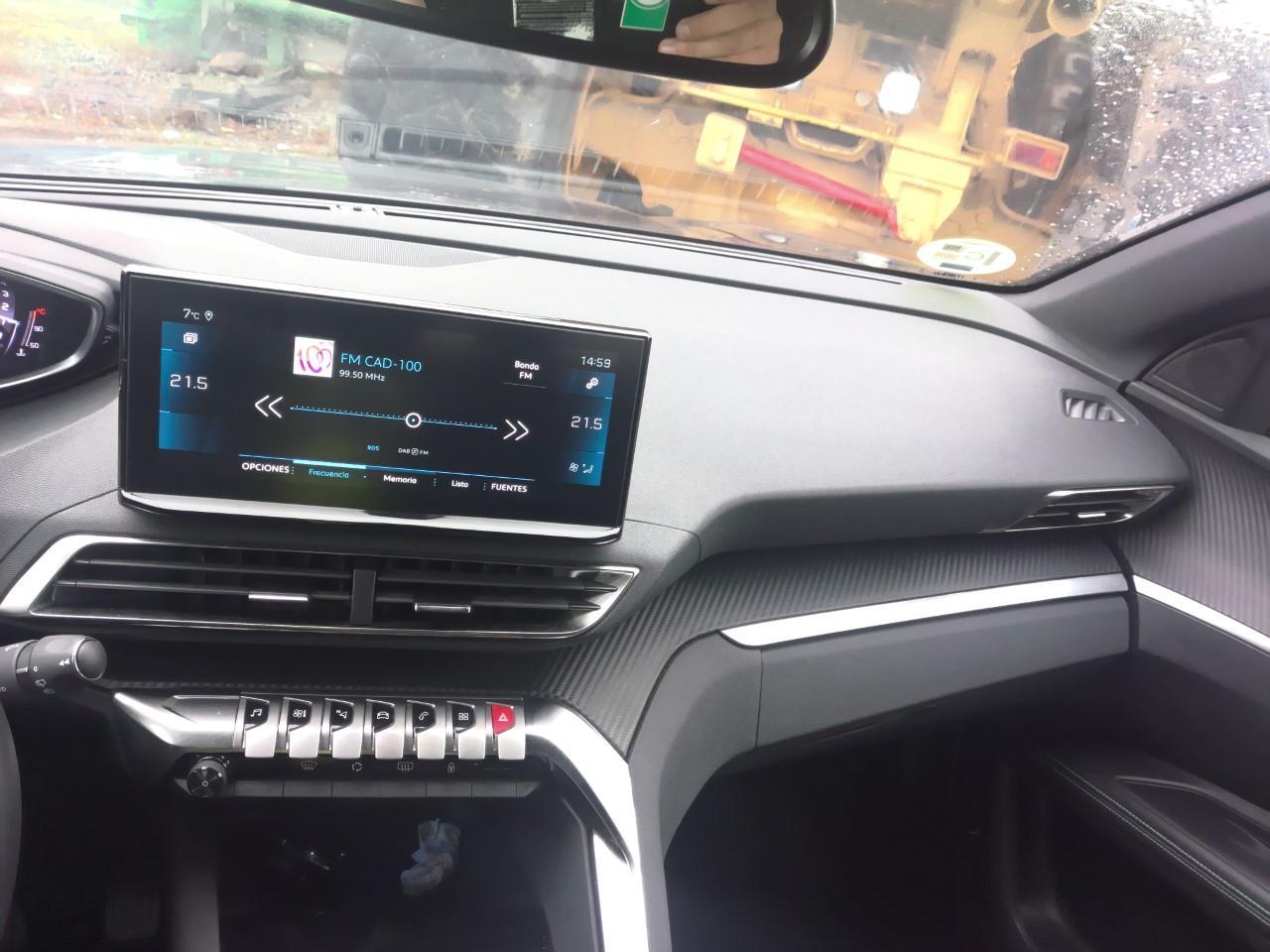 Foto Peugeot 5008 21