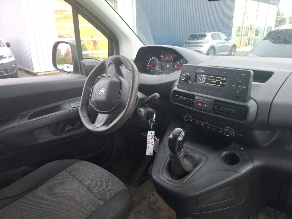 Peugeot PARTNER FOURGON STANDARD 650 KG BLUEHDI 100 S&S BVM5 PREMIUM 2019