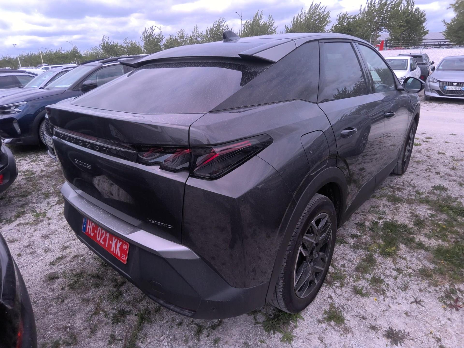 Peugeot 3008 Hybrid 136 e-DCS6 GT 2025