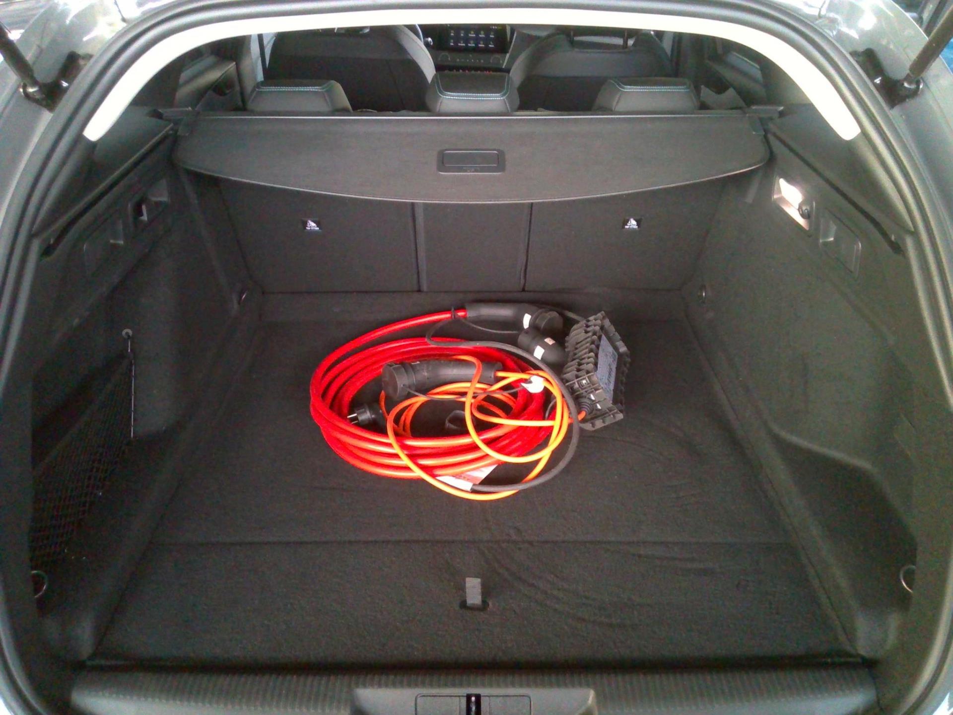 Peugeot 308 SW Electrique 54 kWh 156ch Allure 2025