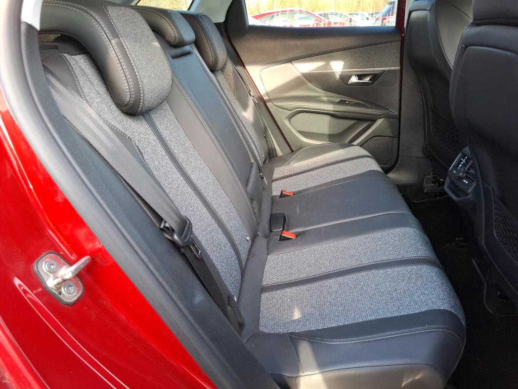 Peugeot 3008 1.2 Puretech 130ch S&S BVM6 Allure Business 2018