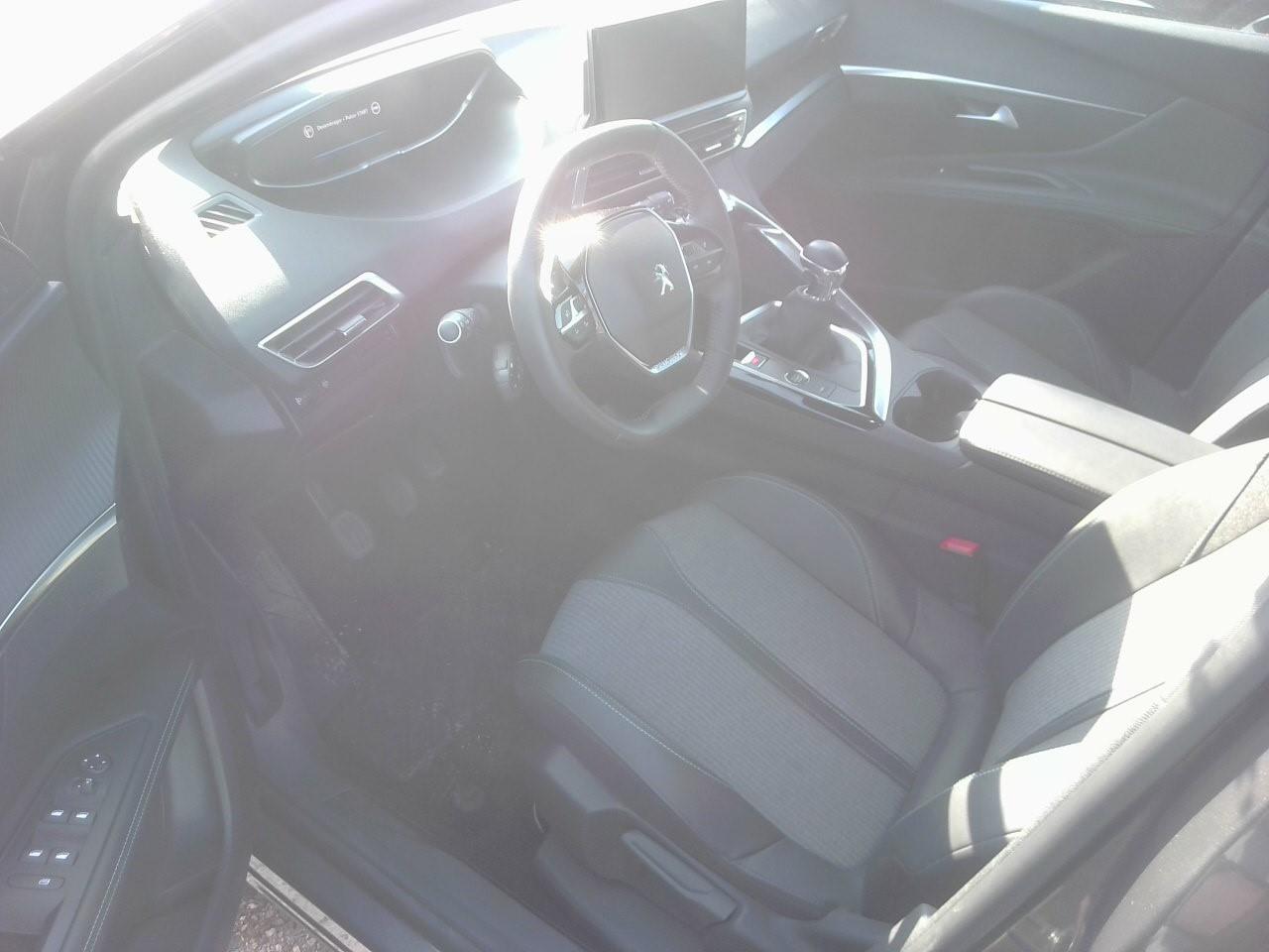 Foto Peugeot 3008 5