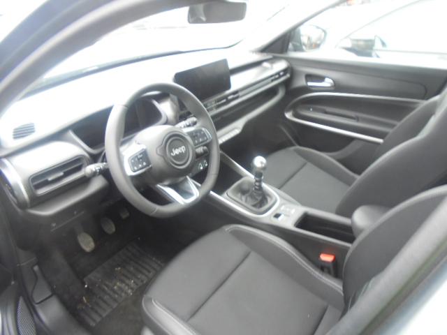 Foto Jeep AVENGER 13