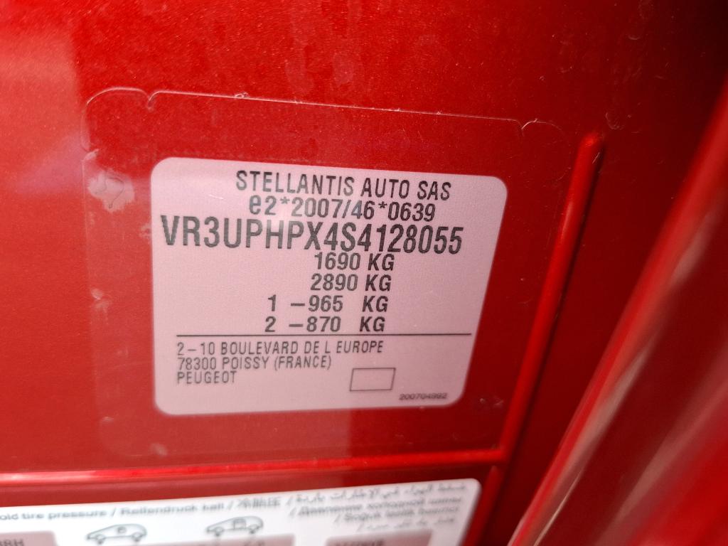 Peugeot 208 Hybrid 110 e-DCS6 GT 2025