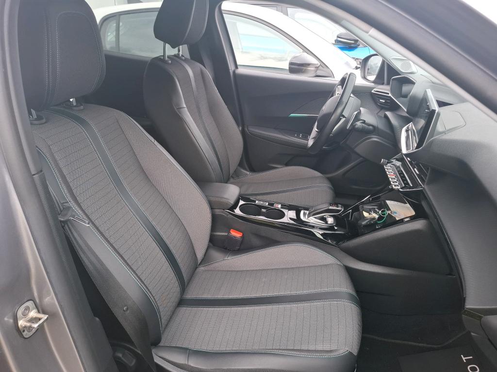 Peugeot 2008 PureTech 130 S&S EAT8 Allure Business 2021