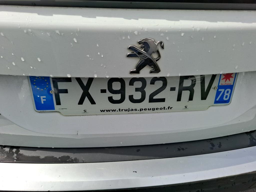 Peugeot 2008 BlueHDi 110 S&S BVM6 Active Business 2021