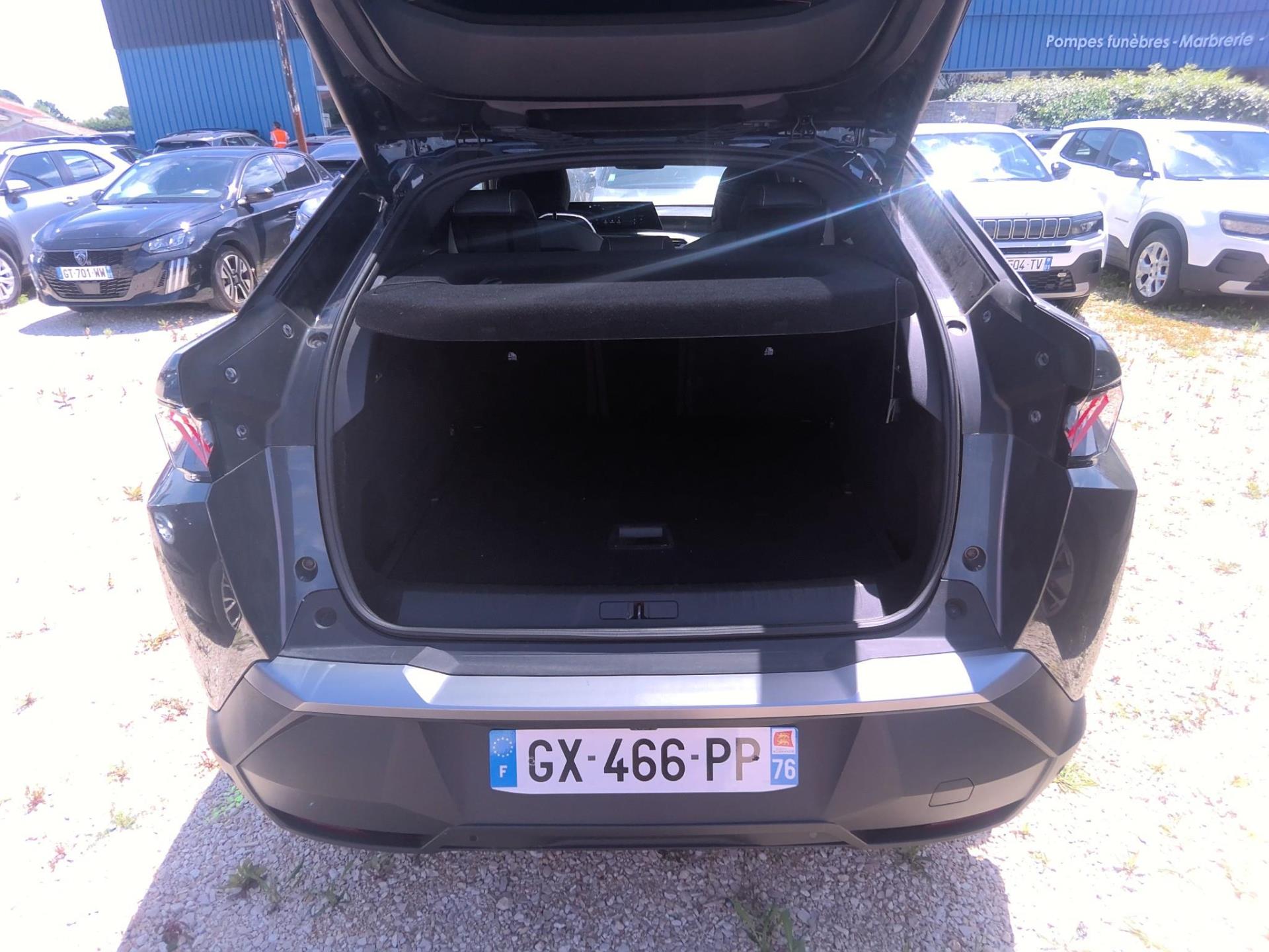 Peugeot 3008 Hybrid 136 e-DCS6 GT 2024