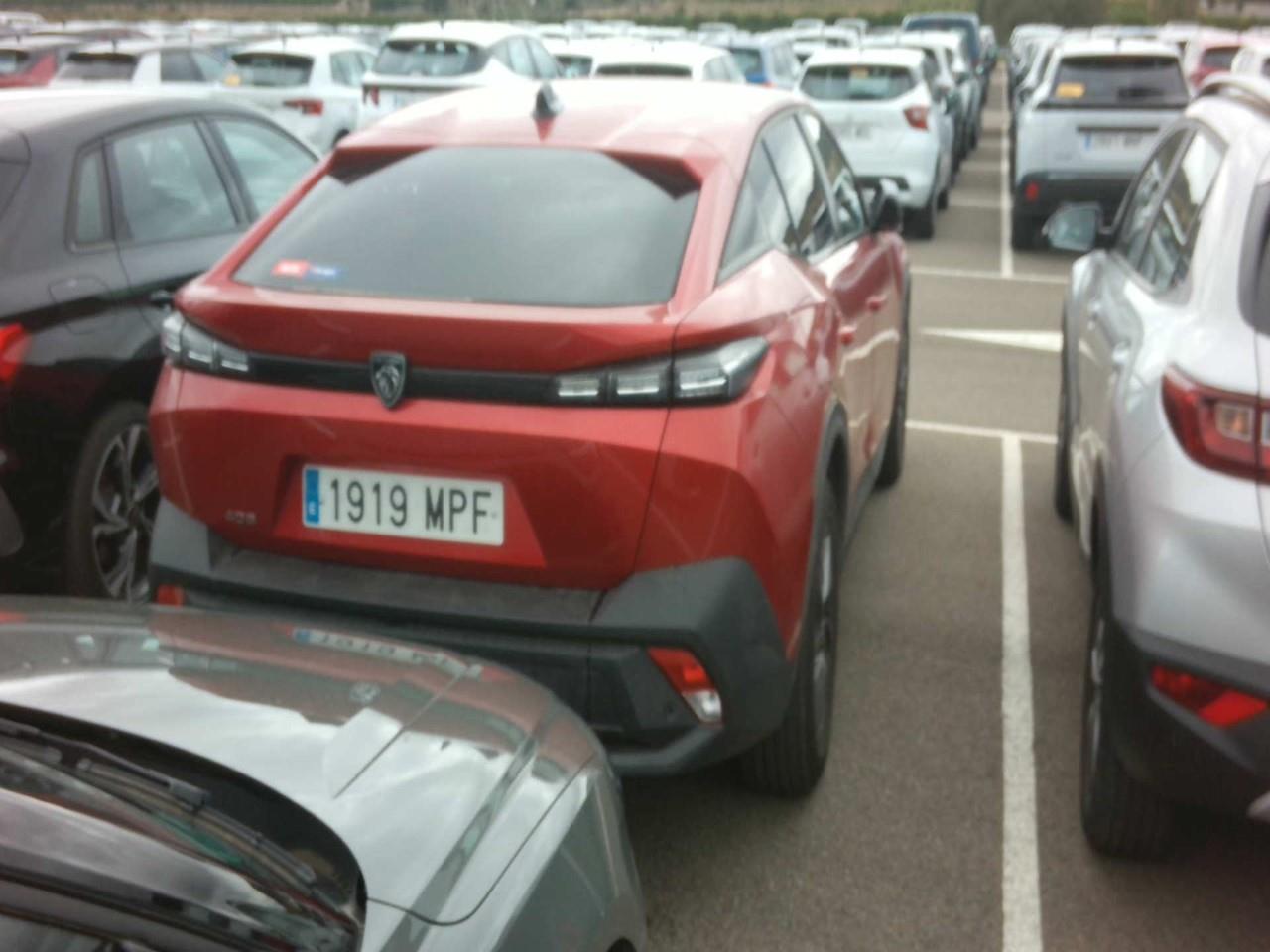 Foto Peugeot 408 4