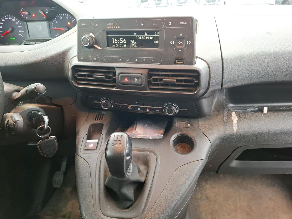 Peugeot PARTNER FOURGON STANDARD 650 KG BLUEHDI 100 S&S BVM5 PREMIUM 2021