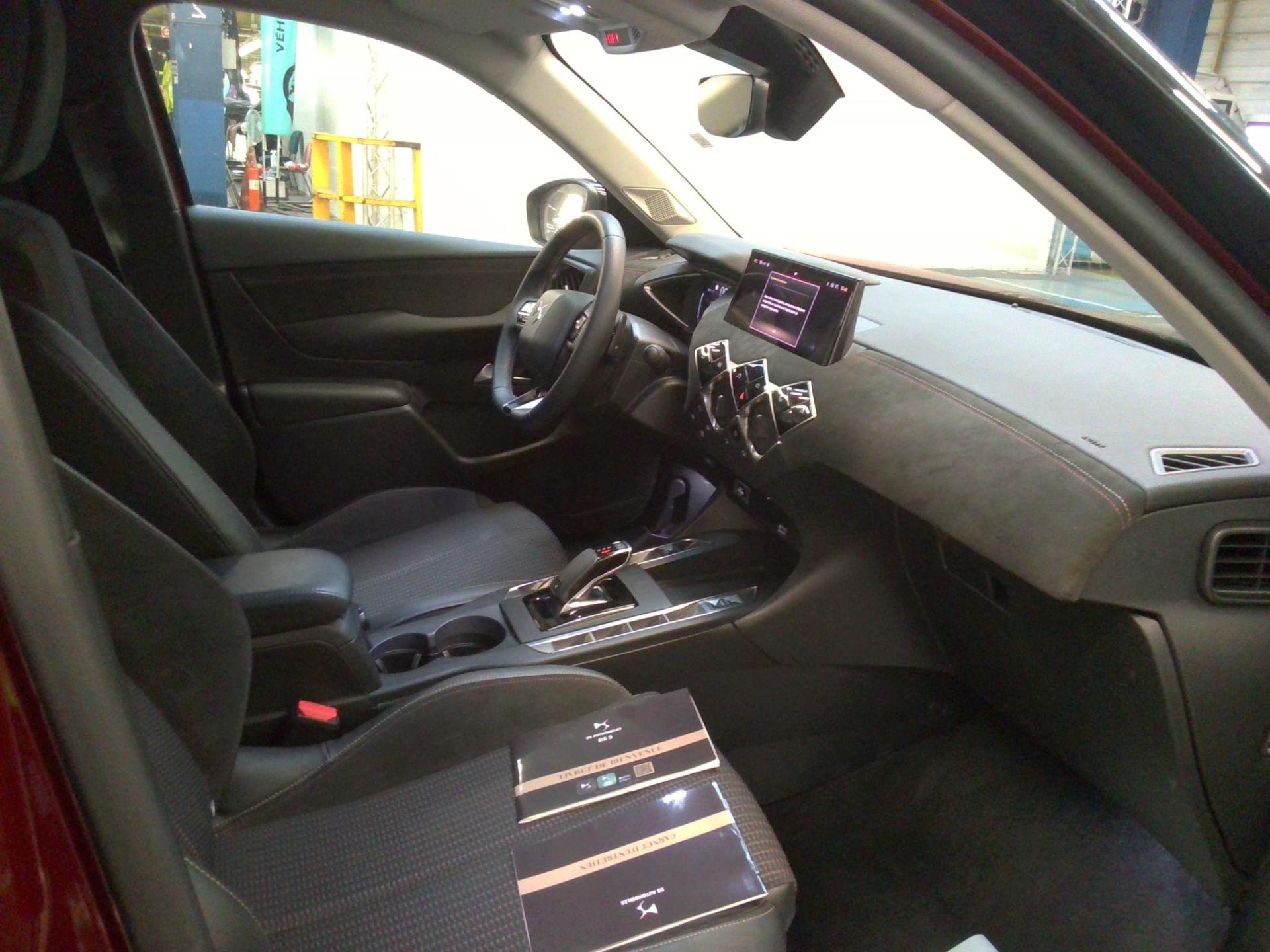 DS DS 3 PureTech 130 EAT8 Performance Line 2024