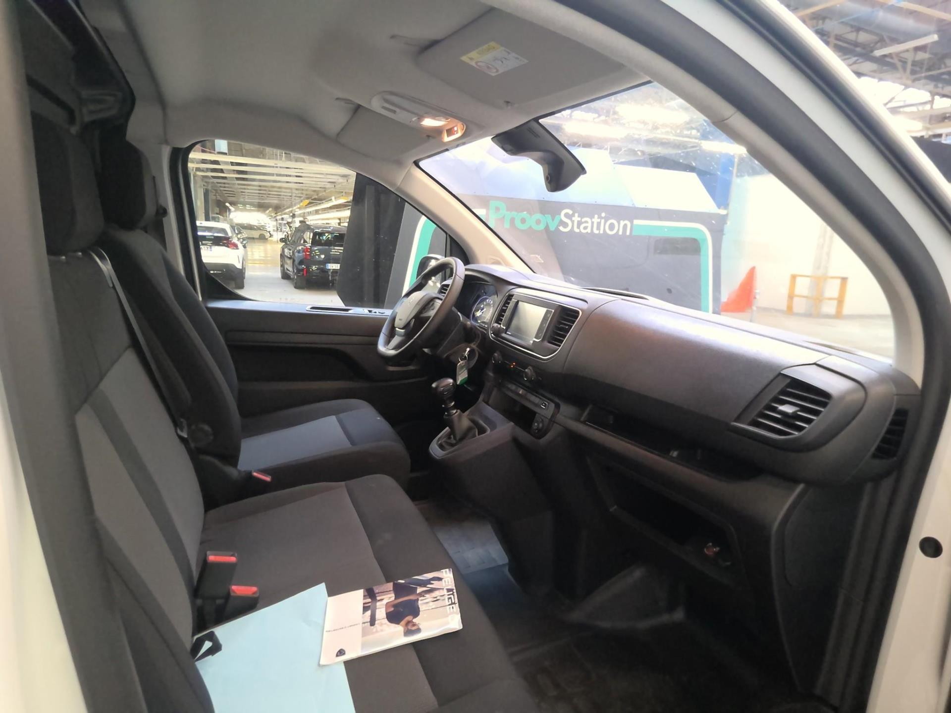 Peugeot EXPERT FGN TOLE XL BLUEHDI 145 BVM6 2023