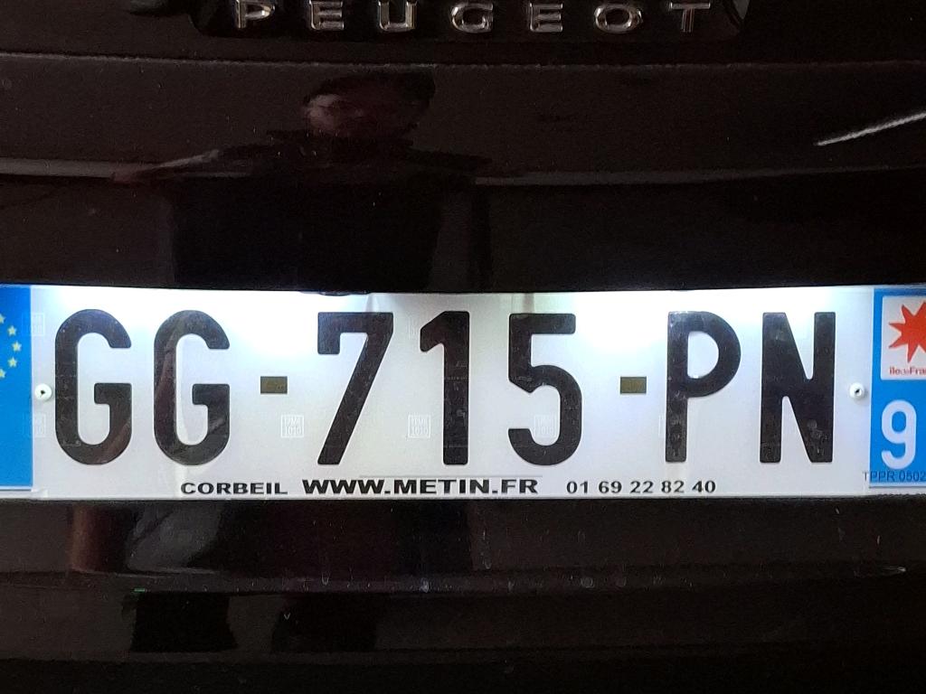 Peugeot 3008 BlueHDi 130ch S&S EAT8 Active Pack 2022