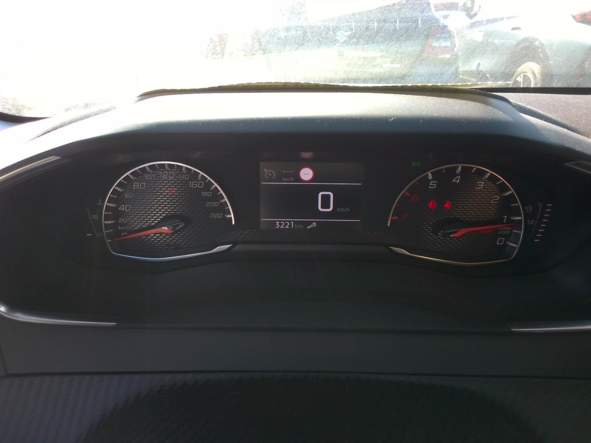 Peugeot 208 PURETECH 100 S&S BVM6 ACTIVE BUSINESS R 2024