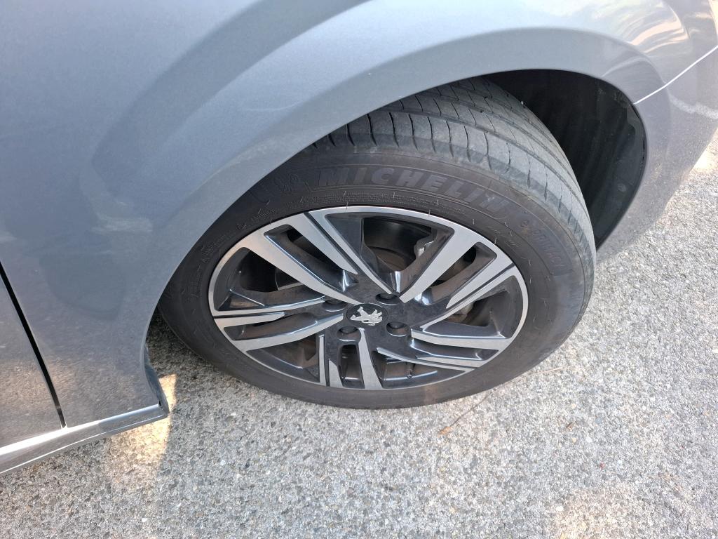 Peugeot 208 PureTech 100 S&S EAT8 Allure Pack 2023