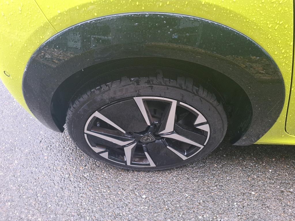 Peugeot 208 PureTech 100 S&S BVM6 GT 2024