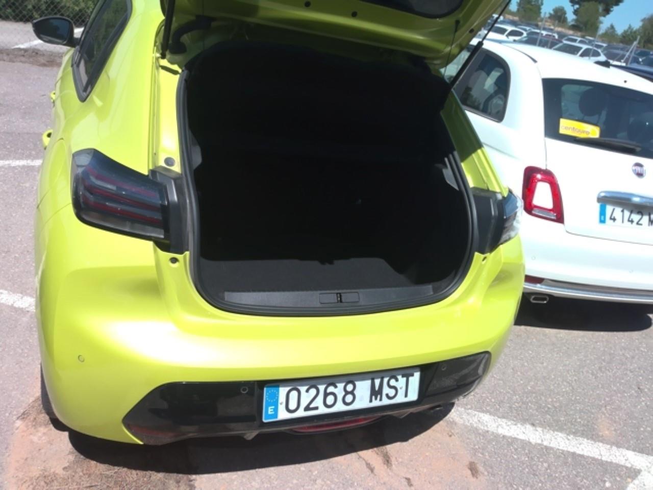 Foto Peugeot 508 Hybrid 8