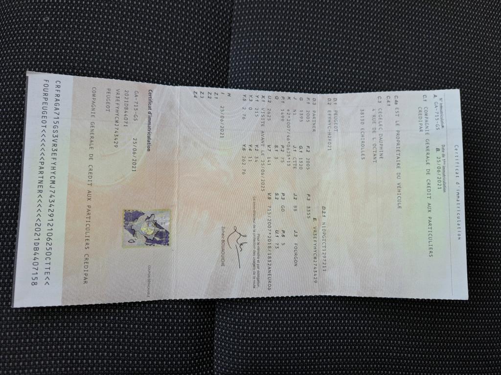 Peugeot PARTNER FOURGON STANDARD 650 KG BLUEHDI 100 S&S BVM5 ASPHALT 2021