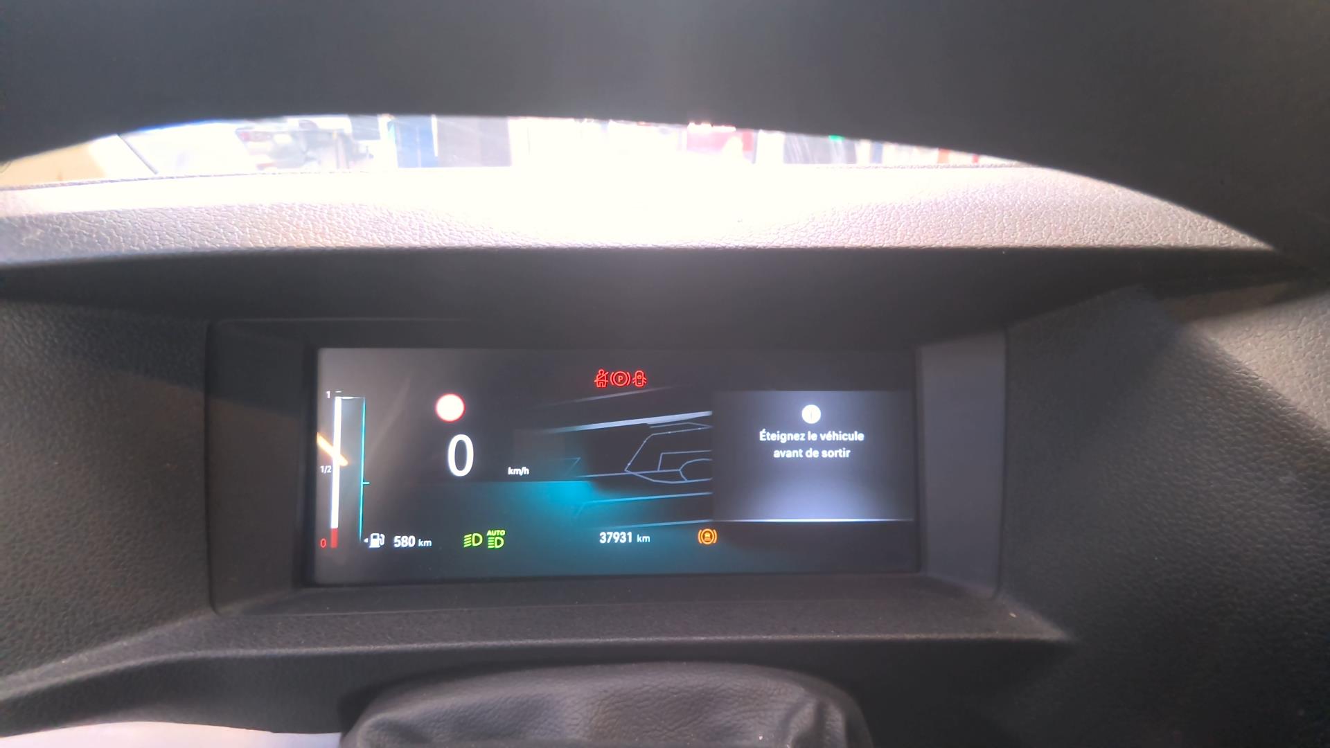 Opel VIVARO FGN TAILLE M BLUEHDI 145 BVM6 2024