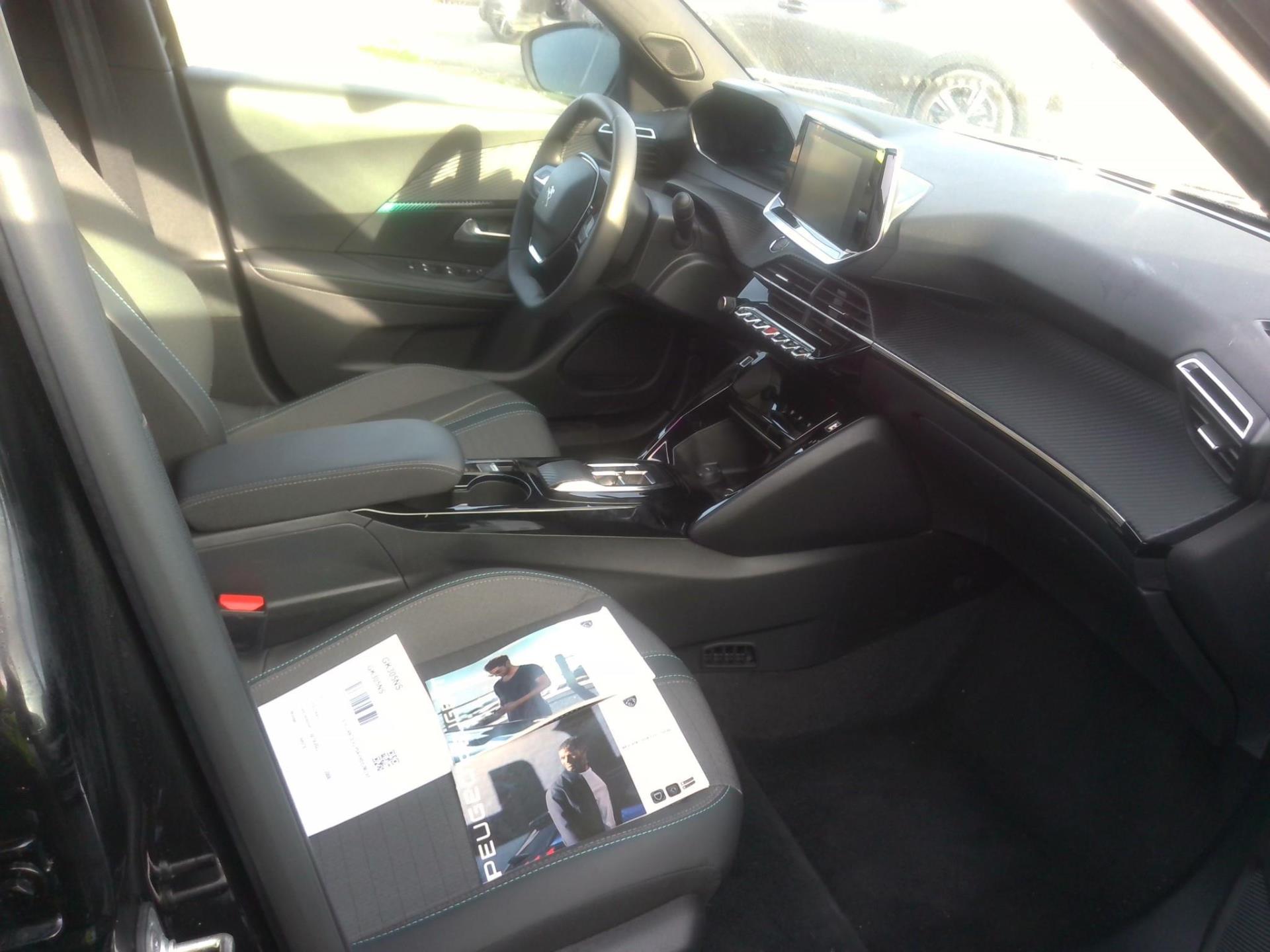 Peugeot 2008 Electrique 136 ch Allure 2022