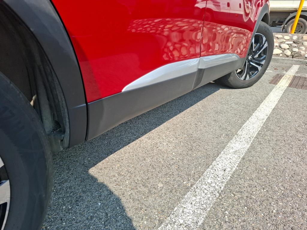 Peugeot 2008 PureTech 130 S&S EAT8 GT 2022